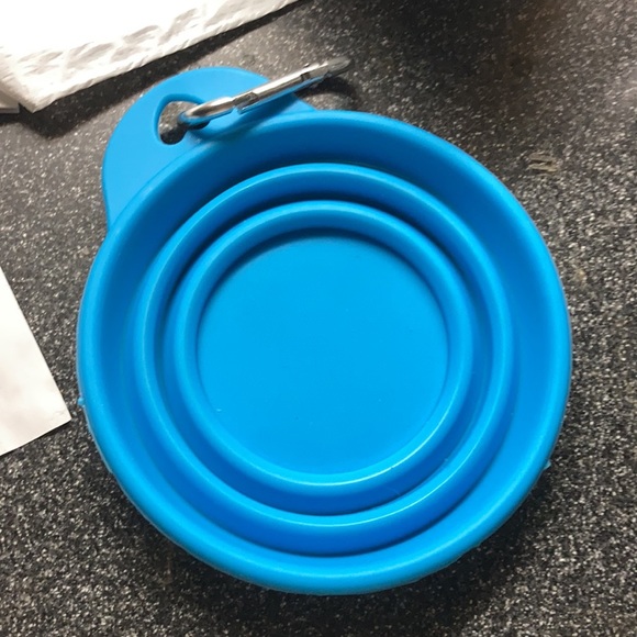 Collapsible dog travel bowl keychain pet - Picture 8 of 17